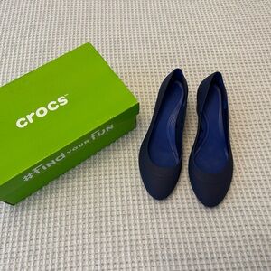 Navy wedge pumps, Crocs.  Like new